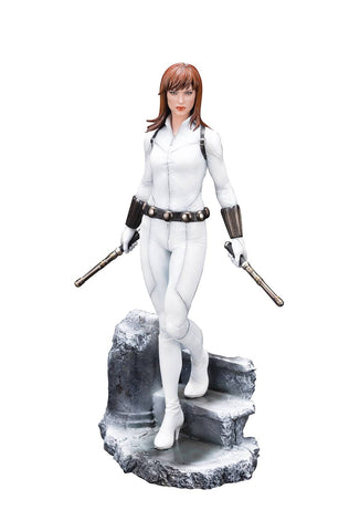 Marvel Universe: Black Widow White Costume PX ARTFX Premier