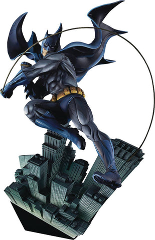 DC Comics Batman Art Respect Batman 1/6 Polystone Statue